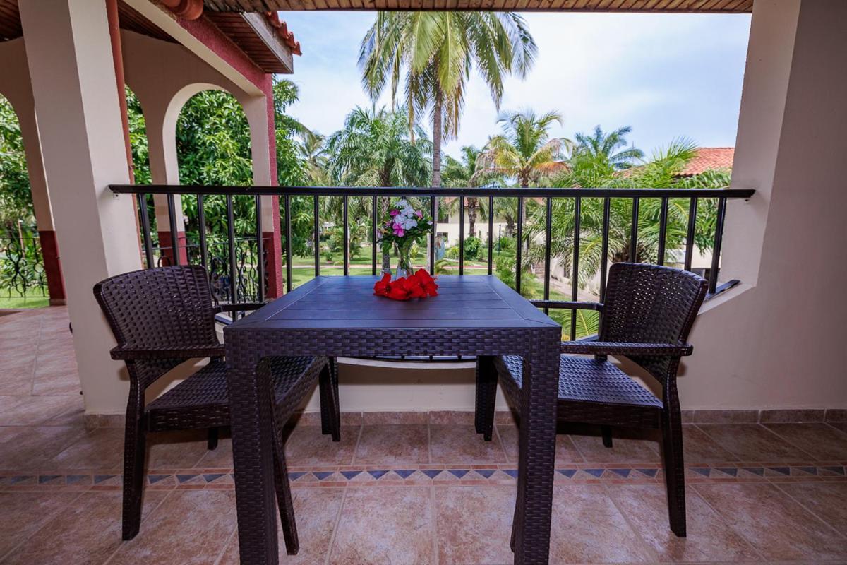 Ocean Bay Hotel & Resort Bakau Eksteriør billede