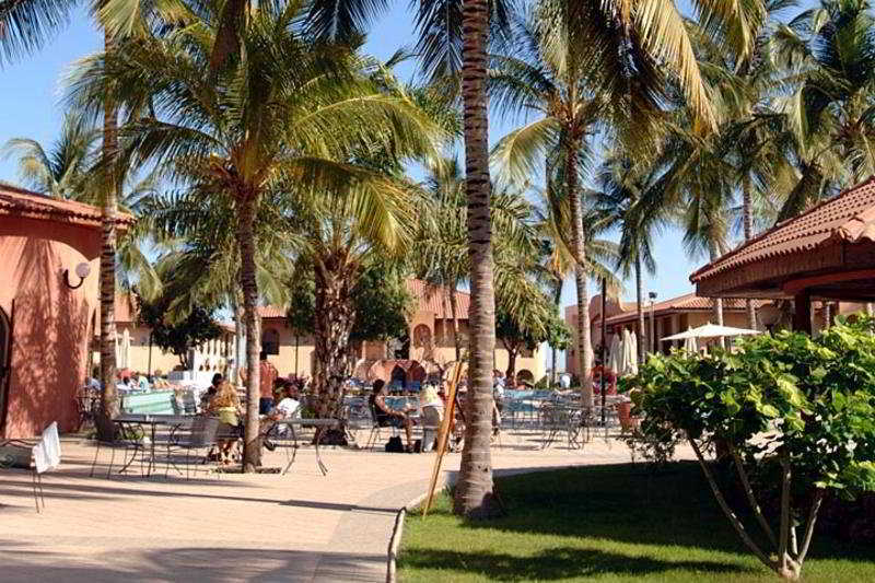 Ocean Bay Hotel & Resort Bakau Eksteriør billede